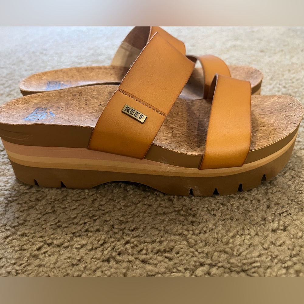 Reef Tan wedge sandals
